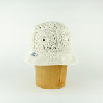 handgjord virkad vit hatt, handmade crochet hat white