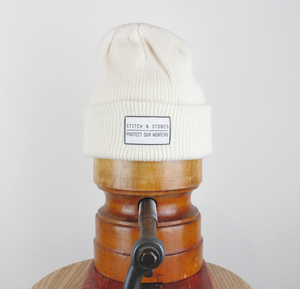 Protect Our Winters Beanie - Raw white