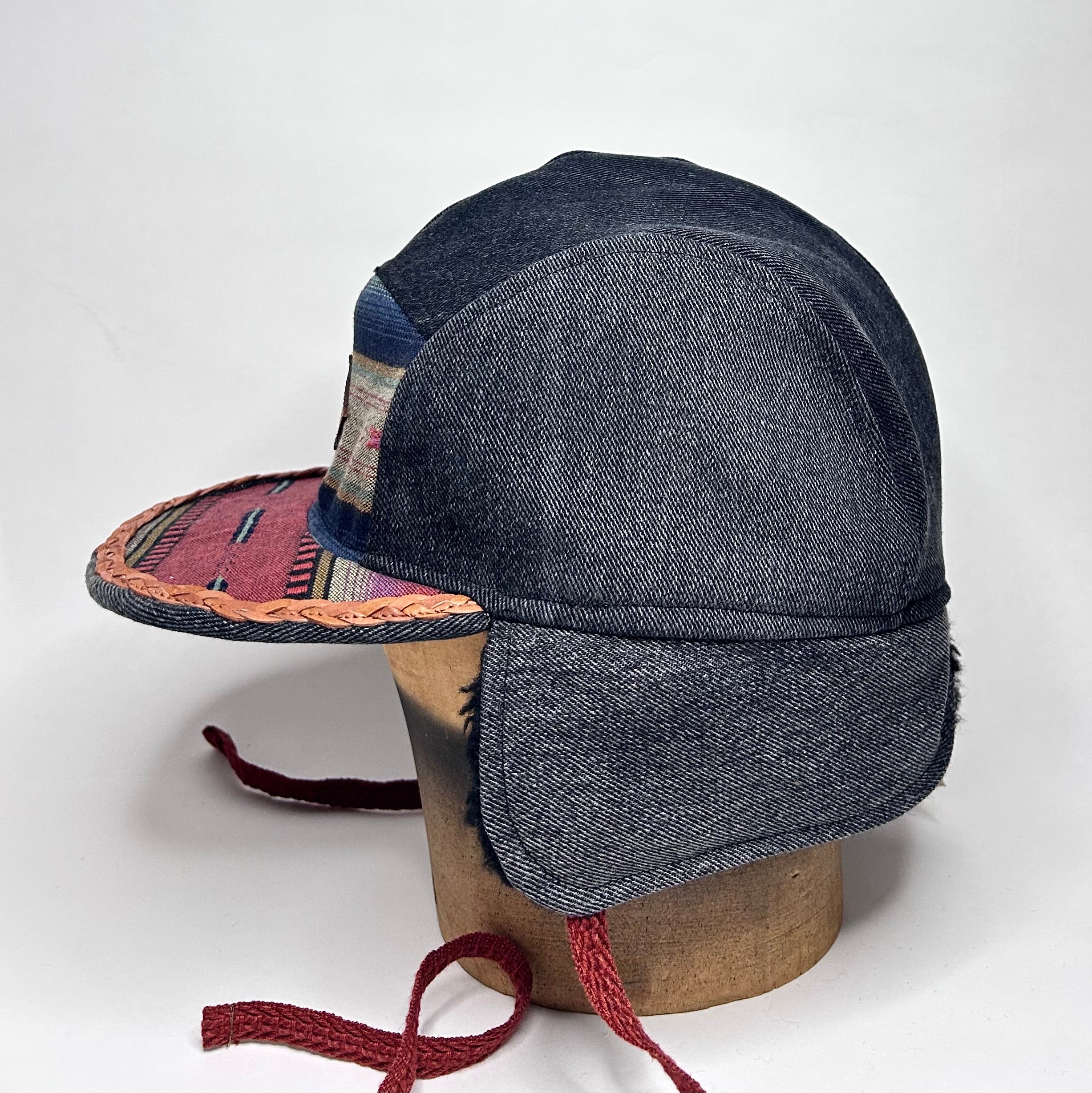 Vinterkeps 58-59cm - svart jeans, mönstrat