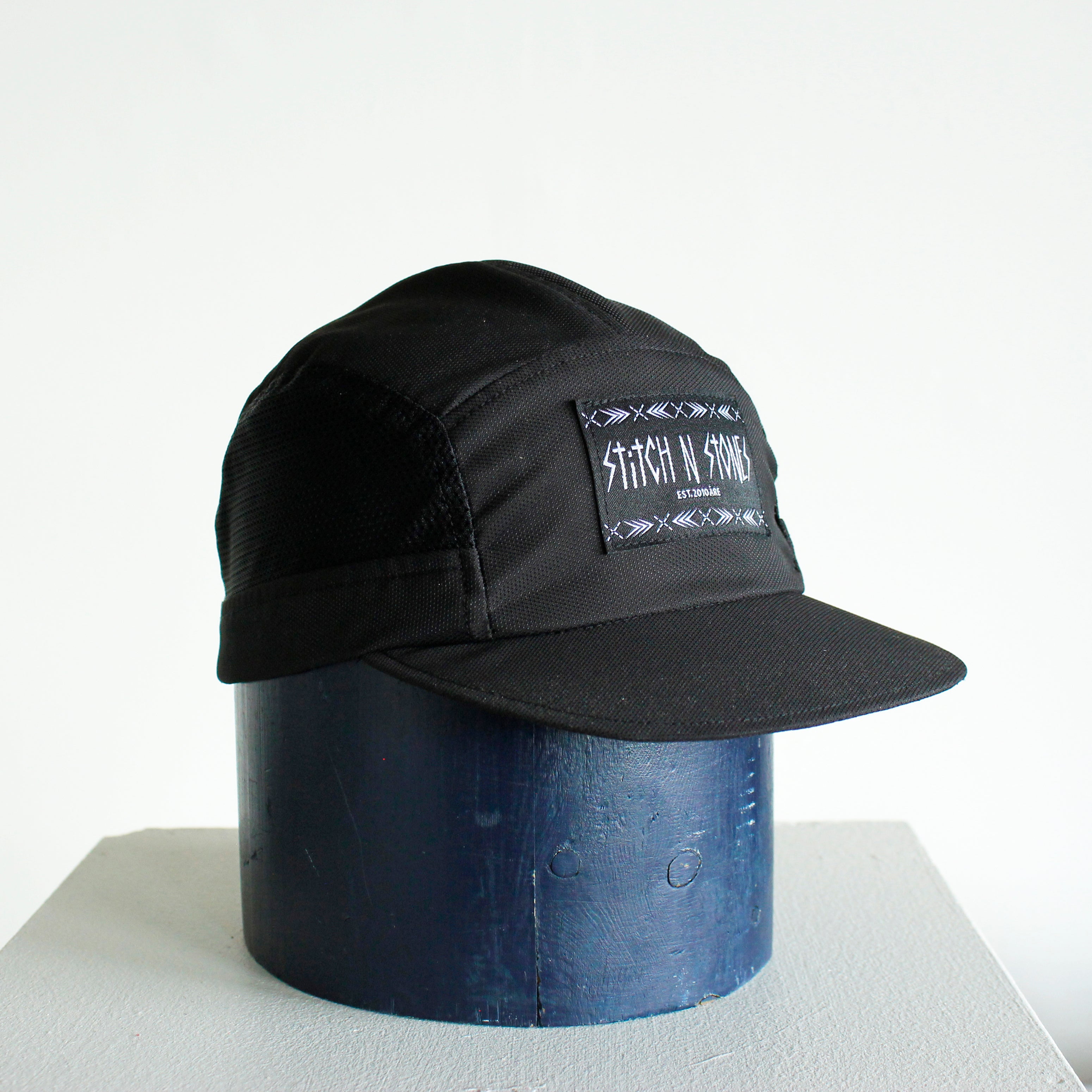 All Mtn Cap Black, big patch