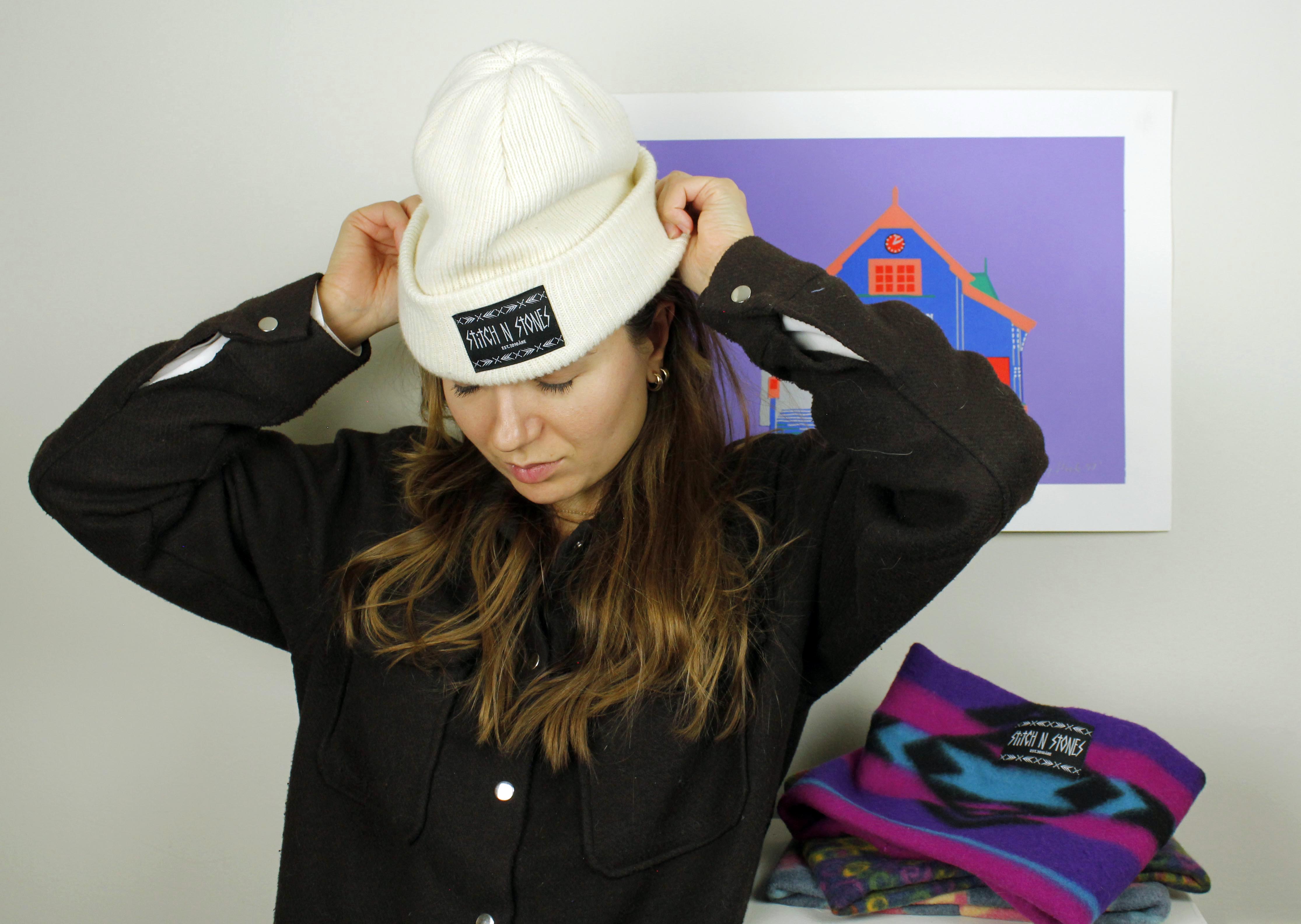 Supporter Beanie Raw White