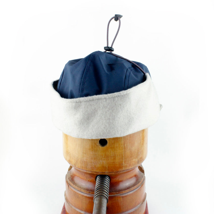 Winter cap navyblue beige, beige fleece