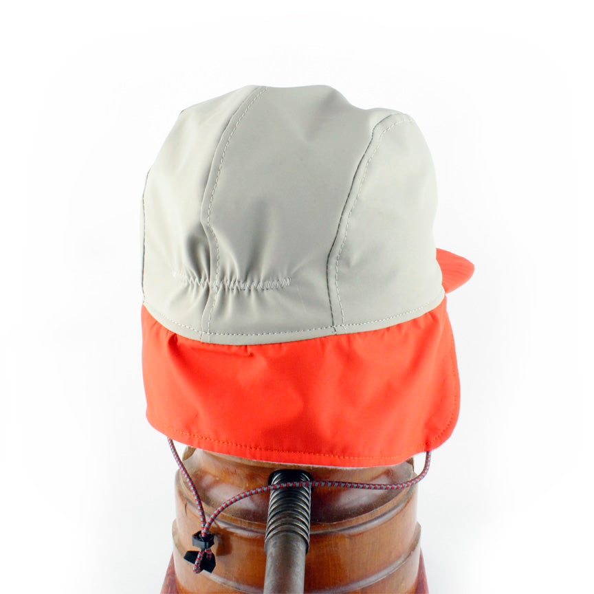 Winter cap orange beige