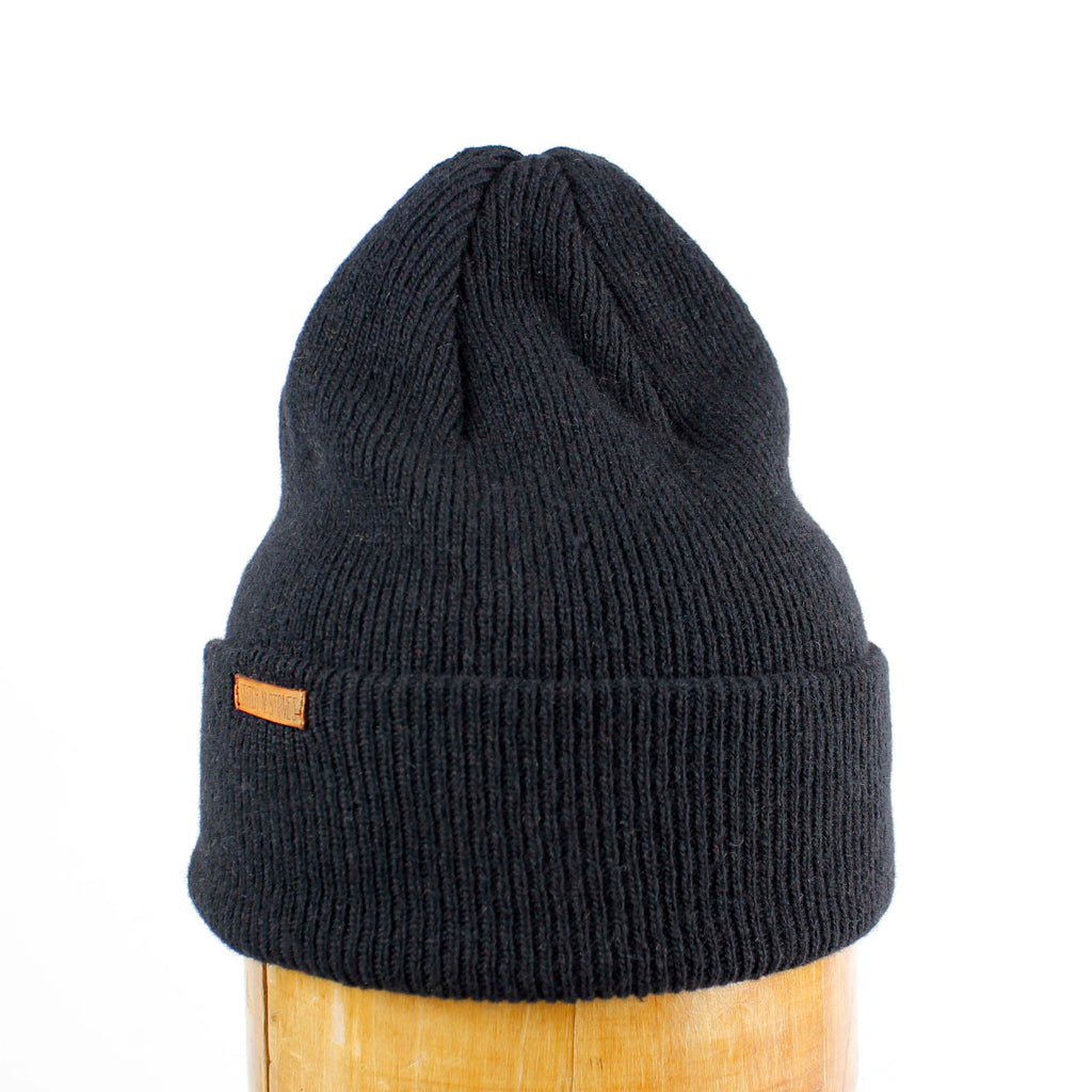 Lambswool Beanie with tiny leather logo