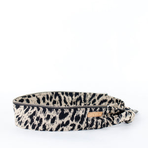 Scarf Leopard
