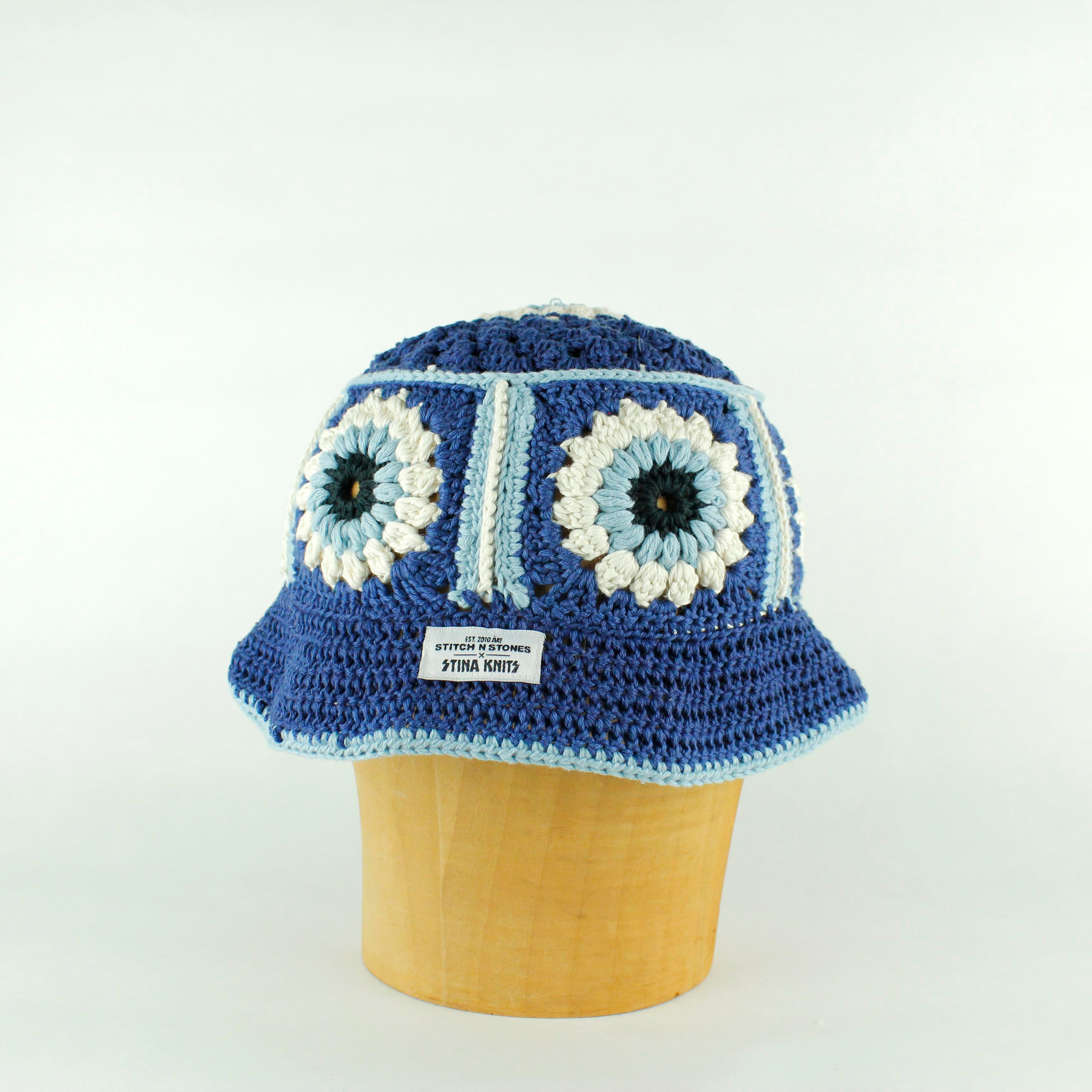 Blue flower crochet bucket hat by Stina Knits