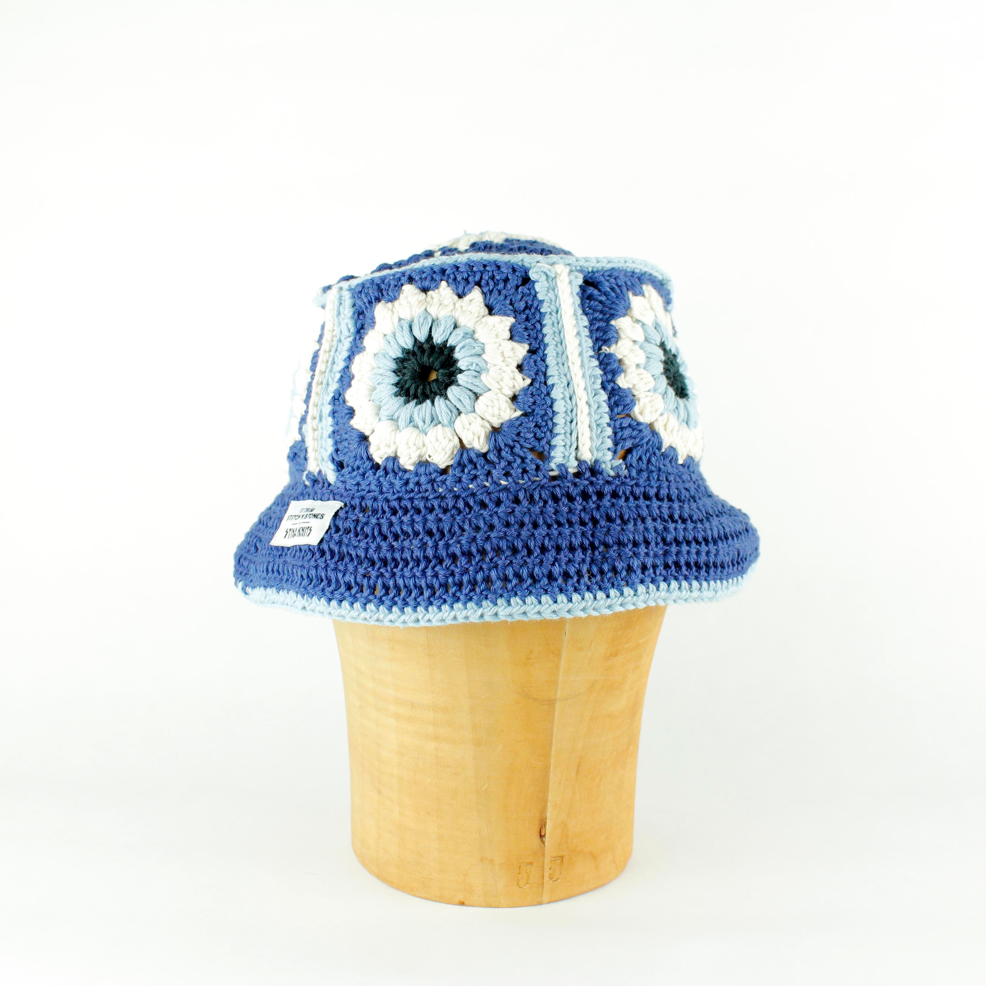 Blue flower crochet bucket hat by Stina Knits
