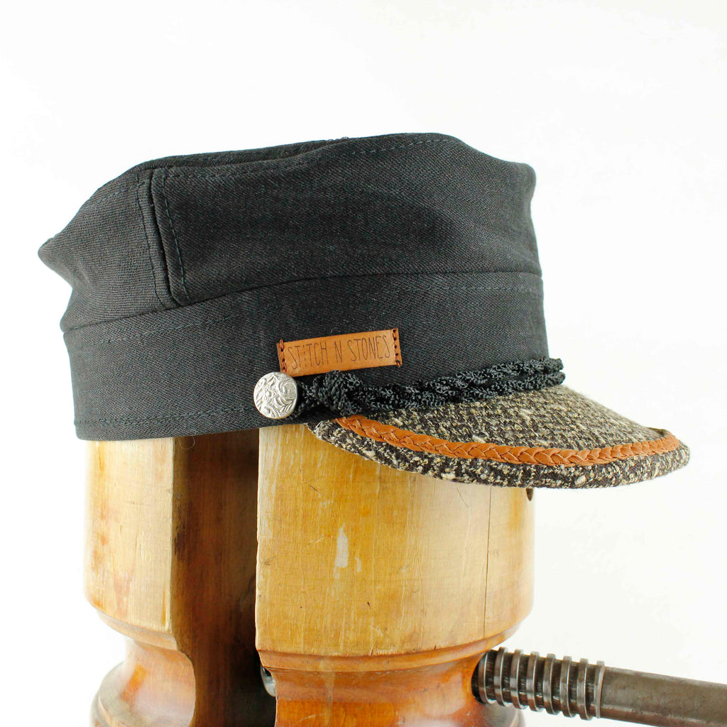 Vega cap black tweed